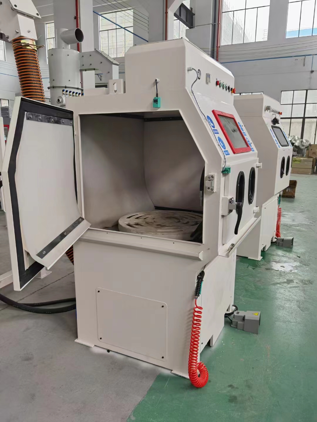 黔江移动式抛丸机的工作原理?