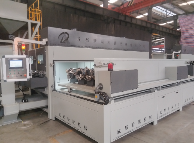 黔江提高效率：自动喷砂机的正确使用与调试技巧